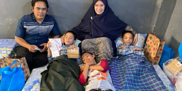 Khitan Massal YPD AKUIS Berlangsung Meriah, 14 Anak Jadi Pahlawan Kecil
