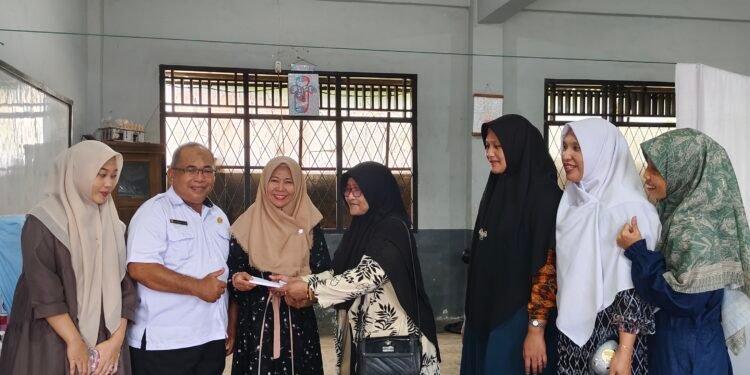 Khitan Massal YPD AKUIS Berlangsung Meriah, 14 Anak Jadi Pahlawan Kecil