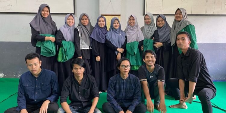 Khitan Massal YPD AKUIS Berlangsung Meriah, 14 Anak Jadi Pahlawan Kecil