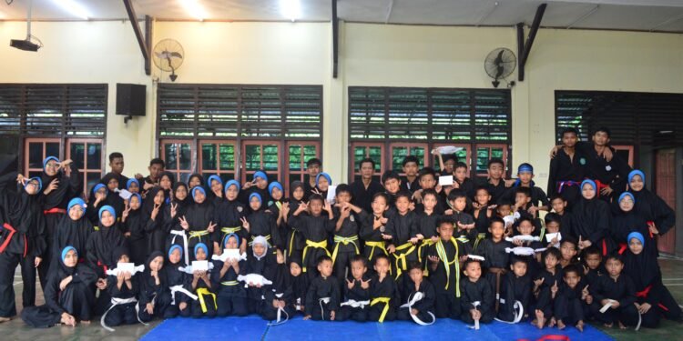 Gashuku dan Ujian Beladiri Tarbiyatul Awaliyah ‘Aqulu eL Muqoffa: Menempa Raga, Menguatkan Iman di Tengah Hujan Penuh Berkah