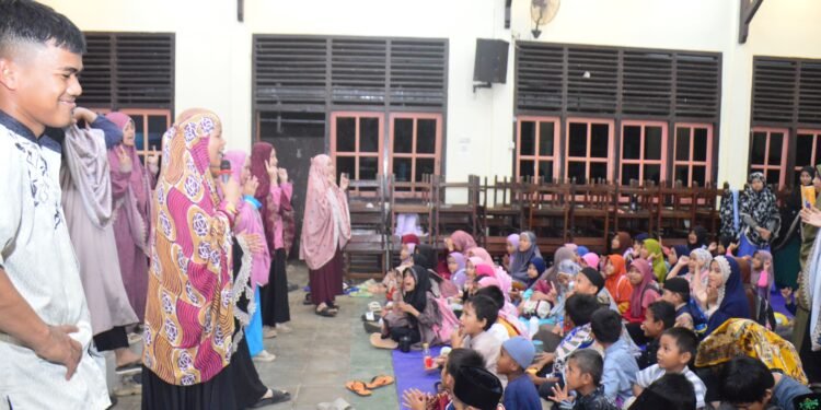 YPD AKUIS Pusat Resmi Buka Pesantren Ramadhan Anak-Anak: Dari Murid Jadi Guru, Kisah Almuni Membimbing Adik-Adik di Pesantren Ramadhan