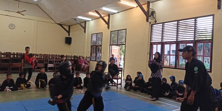 Gashuku dan Ujian Beladiri Tarbiyatul Awaliyah ‘Aqulu eL Muqoffa: Menempa Raga, Menguatkan Iman di Tengah Hujan Penuh Berkah