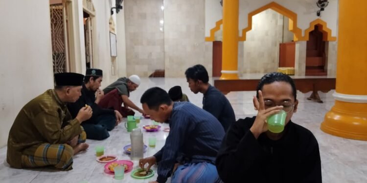 Masjid eL-Muqoffa YPD AKUIS Pusat: Buka Bersama, Wujudkan Hidup Berjama’ah Berlandaskan Al-Quran dan As-Sunnah