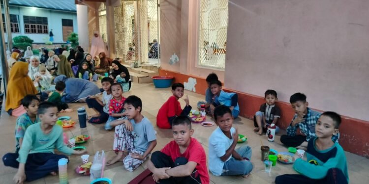 Masjid eL-Muqoffa YPD AKUIS Pusat: Buka Bersama, Wujudkan Hidup Berjama’ah Berlandaskan Al-Quran dan As-Sunnah