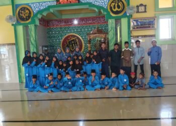 Ramadhan Penuh Cahaya: Santri YPD AKUIS Hadirkan Pesantren Kilat Seru untuk 40 Anak di Pulau Rimau