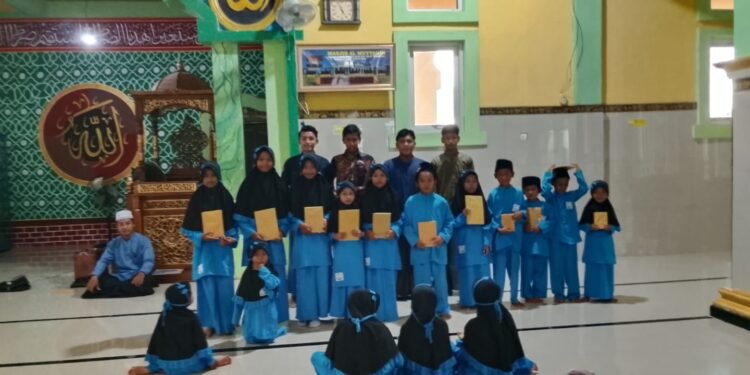 Perpisahan Manis di Penghujung Ramadhan: Pesantren Anak-Anak YPD AKUIS di Pulau Rimau Resmi Ditutup