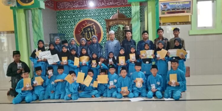 Perpisahan Manis di Penghujung Ramadhan: Pesantren Anak-Anak YPD AKUIS di Pulau Rimau Resmi Ditutup