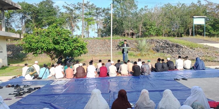 Khutbah ‘Idul Fitri 1447 H: Menjadi Manusia Fitrah Pasca Ramadhan, YPD AKUIS Cabang Kabuapaten Empat Lawang