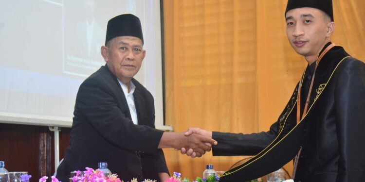 MENYEMAI PEMIMPIN ASLI YANG ILMIYAH, DINIYAH, DAN KRITIS UNTUK PERADABAN DUNIA: WISUDA DAN PENGUKUHAN MASA BAKTI TAHUN PELAJARAN 1447 H