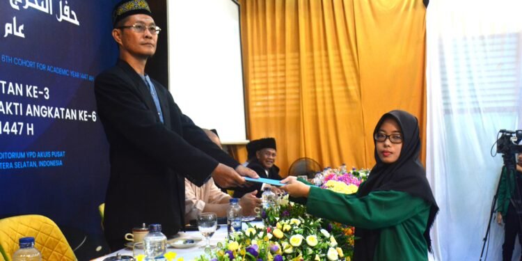 MENYEMAI PEMIMPIN ASLI YANG ILMIYAH, DINIYAH, DAN KRITIS UNTUK PERADABAN DUNIA: WISUDA DAN PENGUKUHAN MASA BAKTI TAHUN PELAJARAN 1447 H
